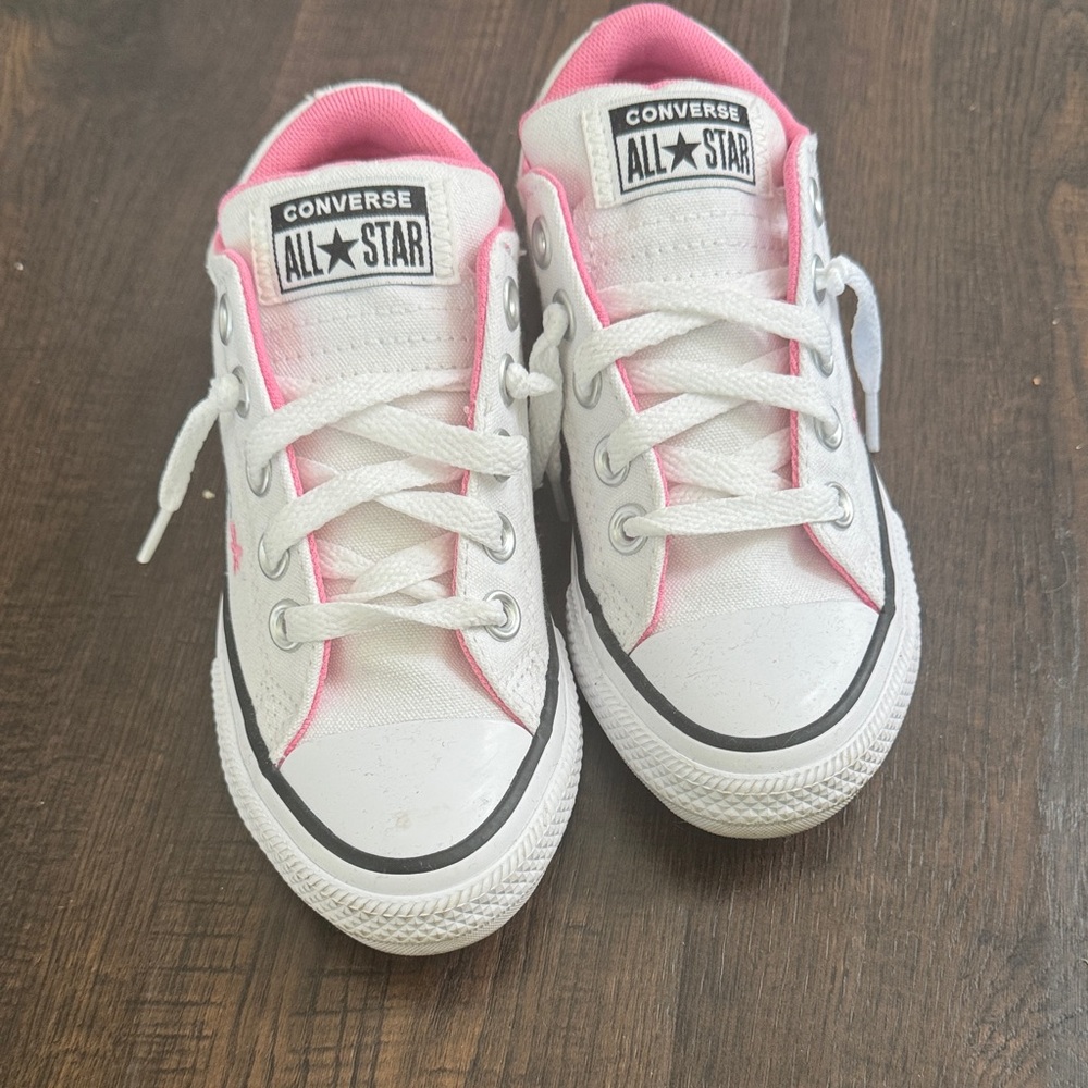 Converse Kids' Sneakers in White and Pink